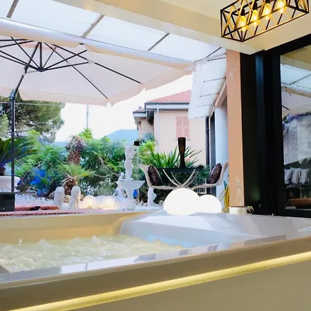 Elite Cinqueterre Design Vip Jacuzzi Seaview & Garden *